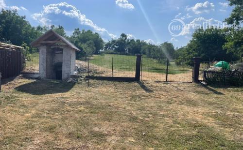 MAĎARSKO - ENCS - PEKNÝ RD ROZDELENÝ NA TRI ČASTI