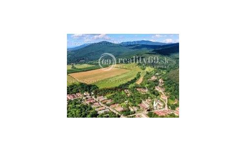 MAĎARSKO - PANYOK PEKNÝ POZEMOK 2.342 M2