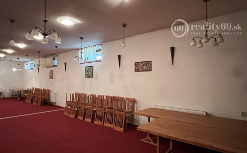 STEBNICKÁ HUTA - REKEREAČNÝ KOMPLEX SLNEČNÝ MAJER NA 22HA POZEMKU.