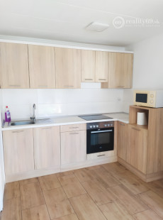 MAĎARSKO - SÁTORALJAÚJHELY SUPER DVOJGENERAČNÝ DOM S ROZLOHOU 60 M2 + 50 M2