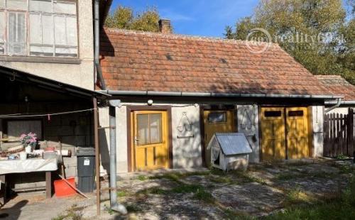 MAĎARSKO - FÜZÉRKOMLÓS RODINNÝ DOM S 2 GARÁŽAMI LEN 25 KM OD KOŠÍC