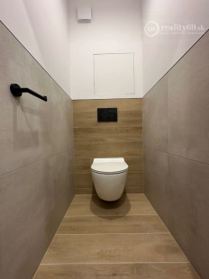 REZERVOVANÉ - JUH - PALÁRIKOVA - 4 IZBOVÝ SUPER MODERNÝ BYT 68 M2, 2 X LODŽIA, KLIMATIZÁCIA, PRÁČKA