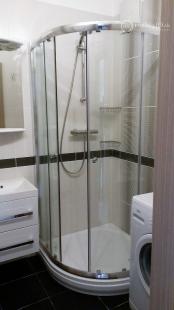 JUH - PROJEKT ŠAFRÁN - NOVOSTAVBA 2 IZBOVÝ KOMPLETNE ZARIADENÝ TEHLOVÝ BYT.