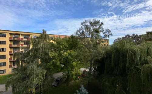 STARÉ MESTO - BELLOVA 1,5 IZBOVÝ BYT 41 M2, HOLOBYT S LODŽIOU.