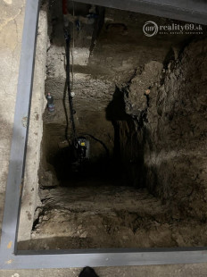 MAĎARSKO - ENCS PEKNÝ 4 IZBOVÝ ZREKONŠTRUOVANÝ RODINNÝ DOM PO KOMPLETNEJ REKONŠTRUKCII BLÍZKO KOŠÍC