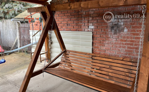 MAĎARSKO - ENCS PEKNÝ 4 IZBOVÝ ZREKONŠTRUOVANÝ RODINNÝ DOM PO KOMPLETNEJ REKONŠTRUKCII BLÍZKO KOŠÍC