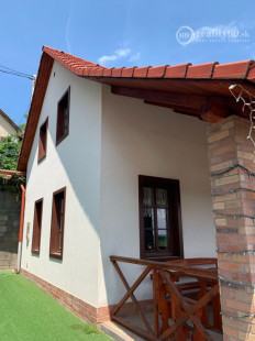 MAĎARSKO - EDELÉNY PEKNÝ RODINNÝ DOM S VEĽKÝM POZEMKOM LEN 85KM OD KOŠÍC