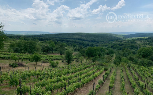 MAĎARSKO - EDELÉNY PEKNÝ RODINNÝ DOM S VEĽKÝM POZEMKOM LEN 85KM OD KOŠÍC