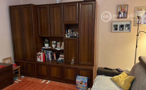 MAĎARSKO - ENCS PEKNÝ 4 IZBOVÝ ZREKONŠTRUOVANÝ RODINNÝ DOM PO KOMPLETNEJ REKONŠTRUKCII BLÍZKO KOŠÍC