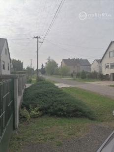 MAĎARSKO - NOVAJIDRANY PEKNÝ 6 IZBOVÝ POSCHODOVÝ RODINNÝ DOM, KUCHYŇA, KÚPEĽŇA, POZEMOK 800 M2.