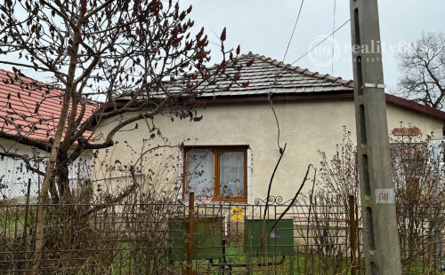 MADARSKO - SÁRAZSADÁNY NA BODROGU - MAĎARSKO