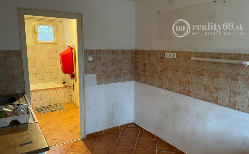 MADARSKO - SÁRAZSADÁNY NA BODROGU - MAĎARSKO