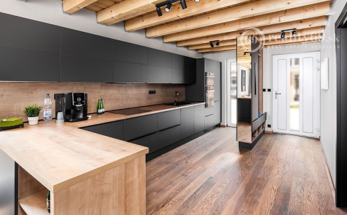 MODERNÝ 5 IZBOVÝ SMART DOM NA KĽÚČ V CENE BYTU IBA 16 KM OD KOŠÍC SMER PREŠOV