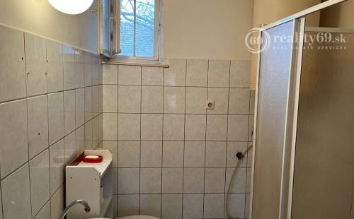 MAĎARSKO - VÁMOSÚJFALU V LOKALITE TOKAJ