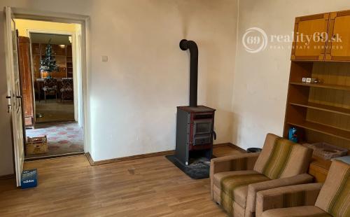 MAĎARSKO - VÁMOSÚJFALU V LOKALITE TOKAJ