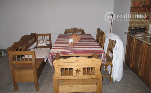 MAĎARSKO - FORRÓ - GAZDOVSKÝ 3 IZBOVÝ DOM PO KOMPLETNEJ REKONŠTRUKCII