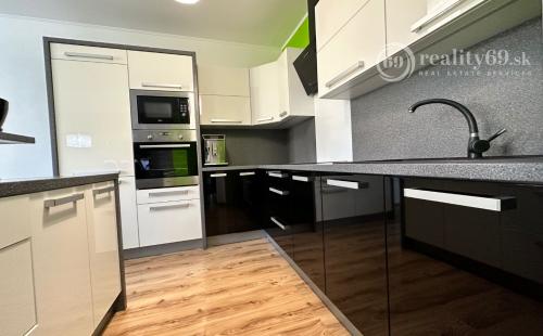 FURČA - BUZULUCKÁ NOVOSTAVBA 3 IZBOVÝ TEHLOVÝ BYT 94 M2,  TERASA, PARKOVANIE.