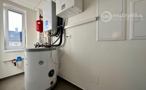 PREŠOV - ŠALGOVÍK - KVALITNÁ NOVOSTAVBA  3 IZBOVÉHO RD - HOLODOM.