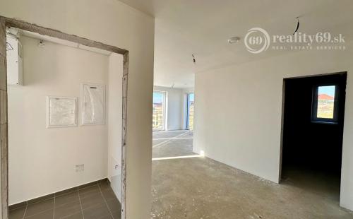 PREŠOV - ŠALGOVÍK - KVALITNÁ NOVOSTAVBA  3 IZBOVÉHO RD - HOLODOM.