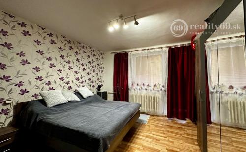 NOVÁ CENA - KECEROVCE - DVOJGENERAČNÝ RODINNÝ DOM NA PREDAJ V TICHOM PROSTREDÍ LEN 20 KM OD KOŠÍC