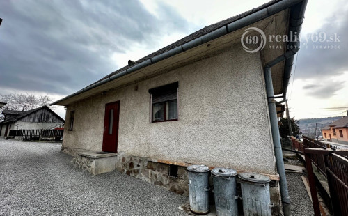 NOVÁ CENA - KECEROVCE - DVOJGENERAČNÝ RODINNÝ DOM NA PREDAJ V TICHOM PROSTREDÍ LEN 20 KM OD KOŠÍC
