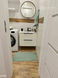 SEVER - GERLACHOVSKÁ ZARIADENÝ 2,5  IZBOVÝ BYT PO KOMPLETNEJ VKUSNEJ REKONŠTRUKCII