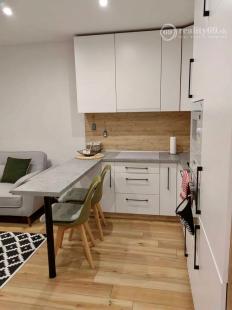 SEVER - GERLACHOVSKÁ ZARIADENÝ 2,5  IZBOVÝ BYT PO KOMPLETNEJ VKUSNEJ REKONŠTRUKCII