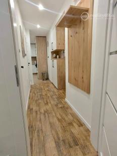 SEVER - GERLACHOVSKÁ ZARIADENÝ 2,5  IZBOVÝ BYT PO KOMPLETNEJ VKUSNEJ REKONŠTRUKCII