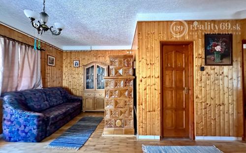 MAĎARSKO - TISZACSEGE - POSCHODOVÁ 3 IZBOVÁ CHATA, TERASA PRI TERMÁLNOM KÚPALISKU.