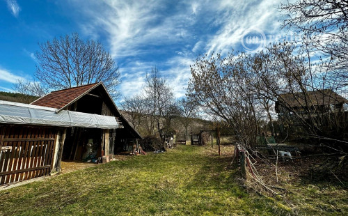 MAĎARSKO - AGGTELEK - 3 IZBOVÝ RODINNÝ DOM S LETNOU KUCHYŇOU
