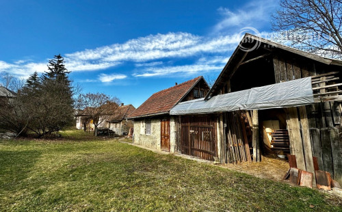 MAĎARSKO - AGGTELEK - 3 IZBOVÝ RODINNÝ DOM S LETNOU KUCHYŇOU