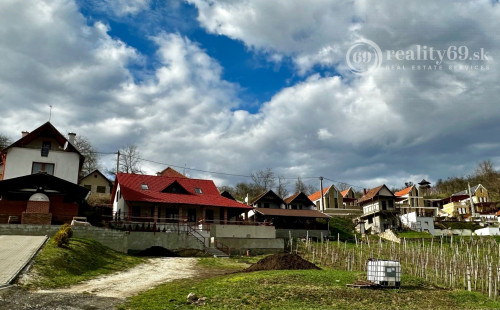 MAĎARSKO - EDELÉNY PEKNÝ RODINNÝ DOM S VEĽKÝM POZEMKOM LEN 85KM OD KOŠÍC