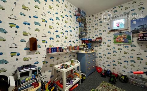 MAĎARSKO - HIDASNÉMETI - VEĽMI PEKNÝ 6 IZBOVÝ BUNGALOV S GARÁŽOU