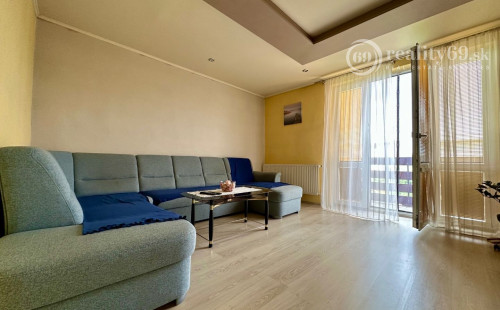 ŽDAŇA - PEKNÝ POSCHODOVÝ 5 IZBOVÝ RD, POZEMOK 790 M2.