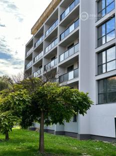 STARÉ MESTO - BELLOVA 1,5 IZBOVÝ BYT 41 M2, ZARIADENÝ S LODŽIOU.