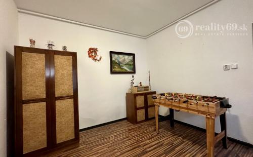 NOVÁ CENA ! MAĎARSKO - GONCZRUSZKA RD IHNEĎ OBÝVATEĽNÝ V TICHEJ LOKALITE OBCE