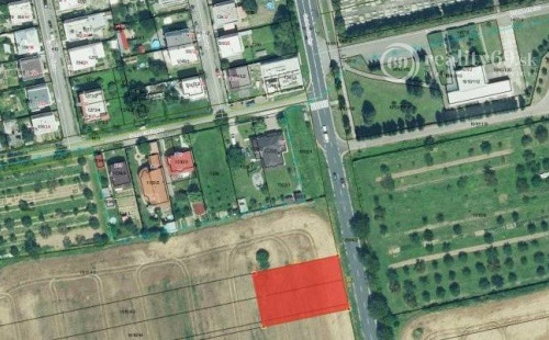 STRÁŽSKE - INVESTIČNÝ POZEMOK 1413 M2