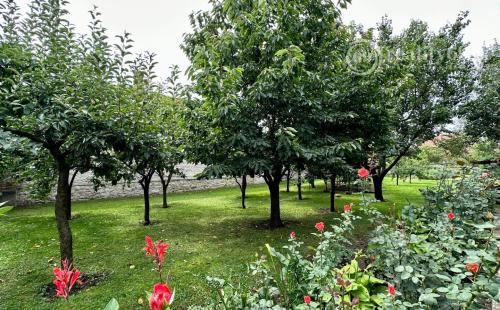 EXKLUZÍVNE MAĎARSKO - SZENDRO SUPER 3 IZBOVÝ RODINNÝ DOM PO REKONŠTRUKCII.