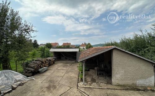 EXKLUZÍVNE MAĎARSKO - SZENDRO SUPER 3 IZBOVÝ RODINNÝ DOM PO REKONŠTRUKCII.