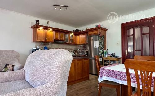 MAĎARSKO - MÉRA - PEKNÝ 6 IZBOVÝ ZREKONŠTRUOVANÝ GAZDOVSKÝ DOM.