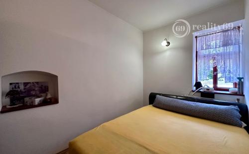 MAĎARSKO - MÉRA - PEKNÝ 6 IZBOVÝ ZREKONŠTRUOVANÝ GAZDOVSKÝ DOM.