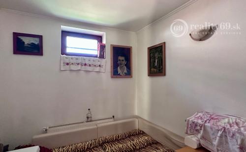 MAĎARSKO - MÉRA - PEKNÝ 6 IZBOVÝ ZREKONŠTRUOVANÝ GAZDOVSKÝ DOM.