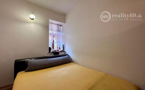 MAĎARSKO - MÉRA - PEKNÝ 6 IZBOVÝ ZREKONŠTRUOVANÝ GAZDOVSKÝ DOM.