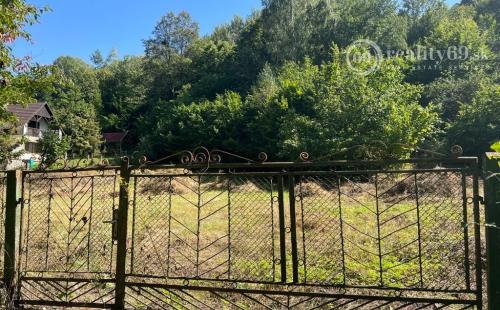 MAĎARSKO - NAGYHUTA PEKNÝ STAVEBNÝ POZEMOK VHODNÝ NA VÝSTAVBU RD, CHATY 4.692 M2.