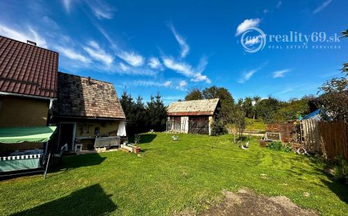 BRZOTÍN - MODERNE ZREKONŠTRUOVANÝ 4 IZBOVÝ GAZDOVSKÝ DOM