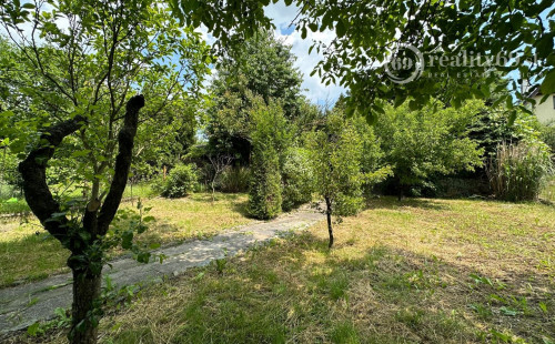 VYŠNÁ HUTKA -  DREVENÁ CHATA S KUCHYNKOU, TERASA, SKLAD, UPRAVENÝ POZEMOK.