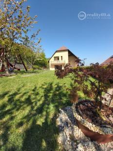 MAĎARSKO - SÁTORALJAÚJHELY - LUXUSNÝ RODINNÝ DOM 3 KM OD SLOVENSKA