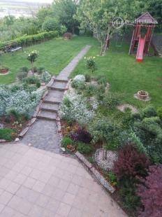 MAĎARSKO - SÁTORALJAÚJHELY - LUXUSNÝ RODINNÝ DOM 3 KM OD SLOVENSKA