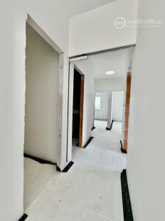 BELŽA - HOLODOM - KVALITNÁ  NOVOSTAVBA 4 IZBOVÉHO RD.