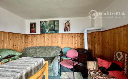 MAĎARSKO - BODVASZILAS VINNÁ PIVNICA, CHATA< S POZEMKOM 3000 M2.